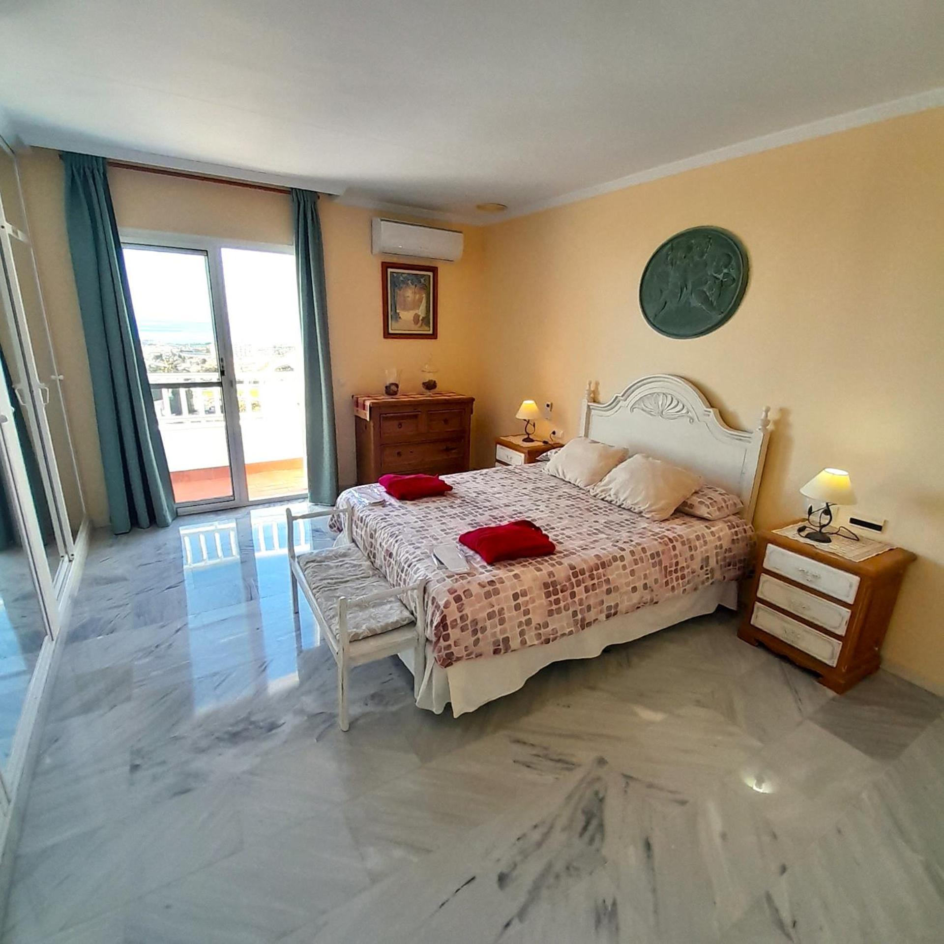 Villa Angie เนร์คา ภายนอก รูปภาพ